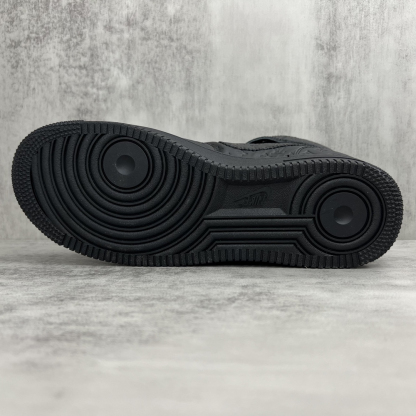 「コラボモデル」Louis Vuitton x Off-White x Nike Air Force 1 High スニーカー