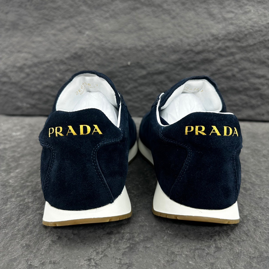 プラダ［Prada］Rankシリーズ スエードレザー メンズ／レディース スニーカー