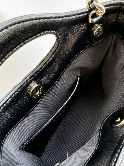 シャネル「Chanel」