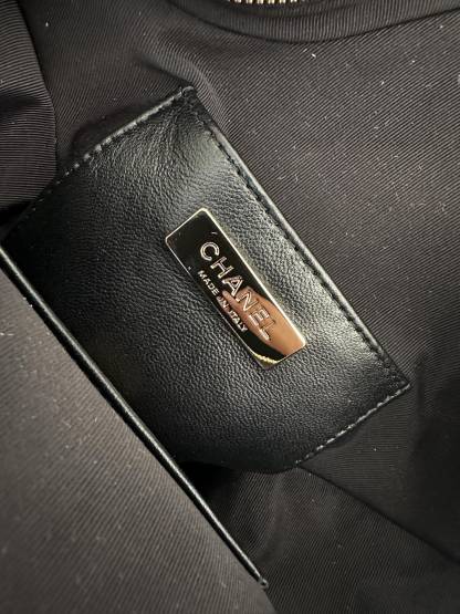 シャネル「Chanel」クラシック フラップ 菱目縫い ショルダーバッグ