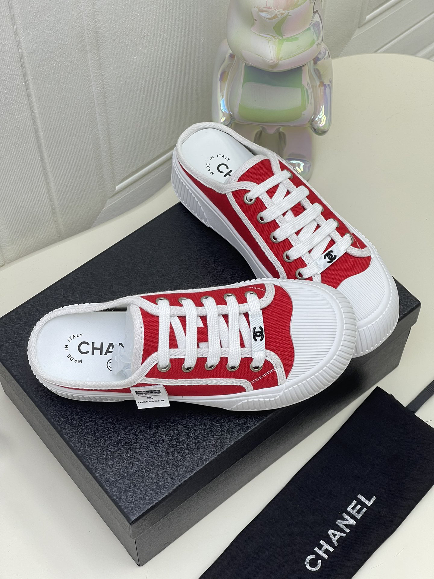 シャネル［Chanel］  2025 ビスケットシューズ カジュアルスニーカー