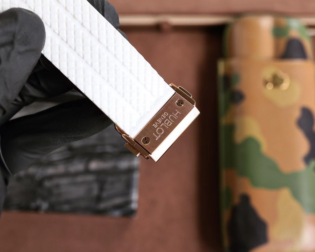 ウブロ［Hublot］ビッグバン 4100 クロノグラフ メンズウォッチ