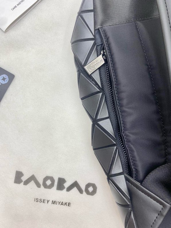 イッセイ・ミヤケ「Issey Miyake」BAO BAO KURO リュックサック
