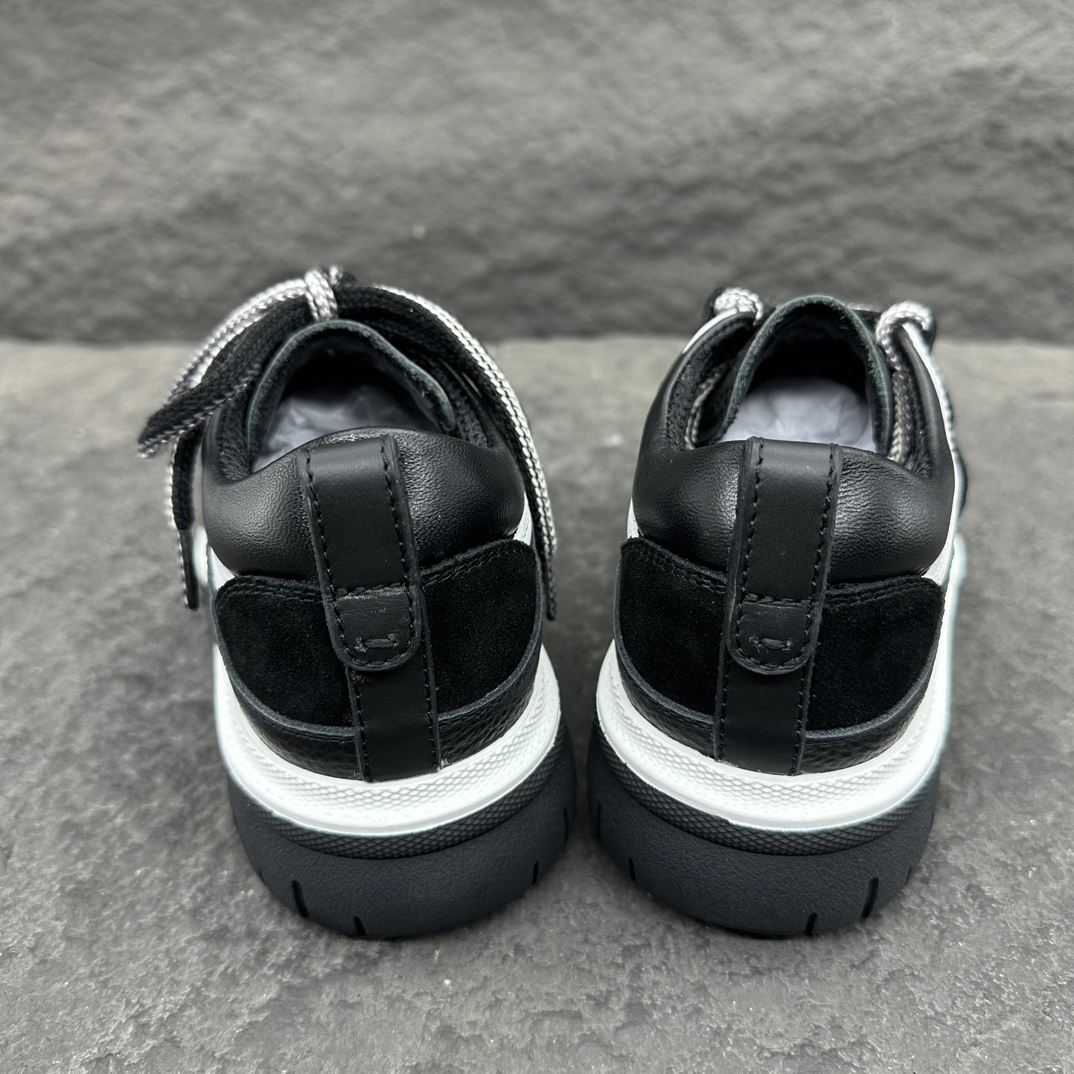 シャネル［Chanel］24C スエード×ラムレザー×カーフレザー プレミアムスニーカー