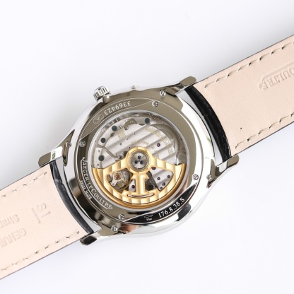 ジャガー ルクルト「Jaeger-LeCoultre」マスター ウルトラシン レザーブ・ドゥ・マルシュ 39mm 腕時計