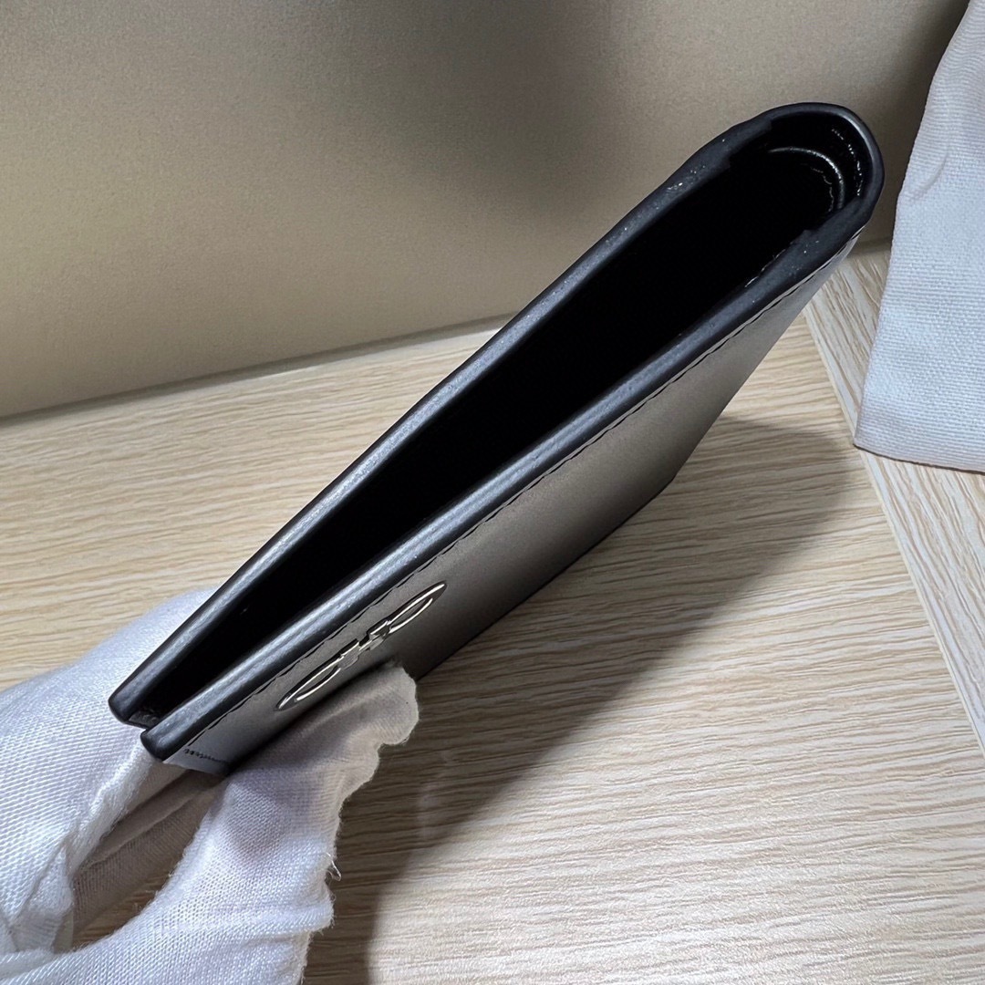 フェラガモ「Ferragamo」ーニ メンズスリムウォレット