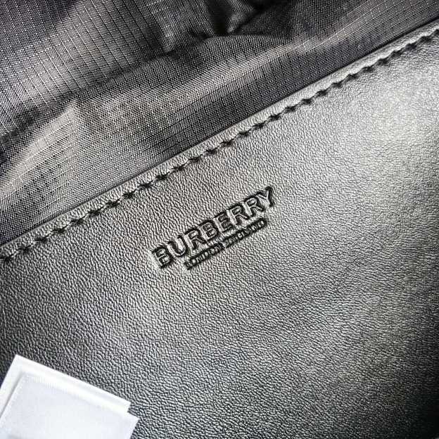 バーバリー「Burberry」ストリート ウエストバッグ