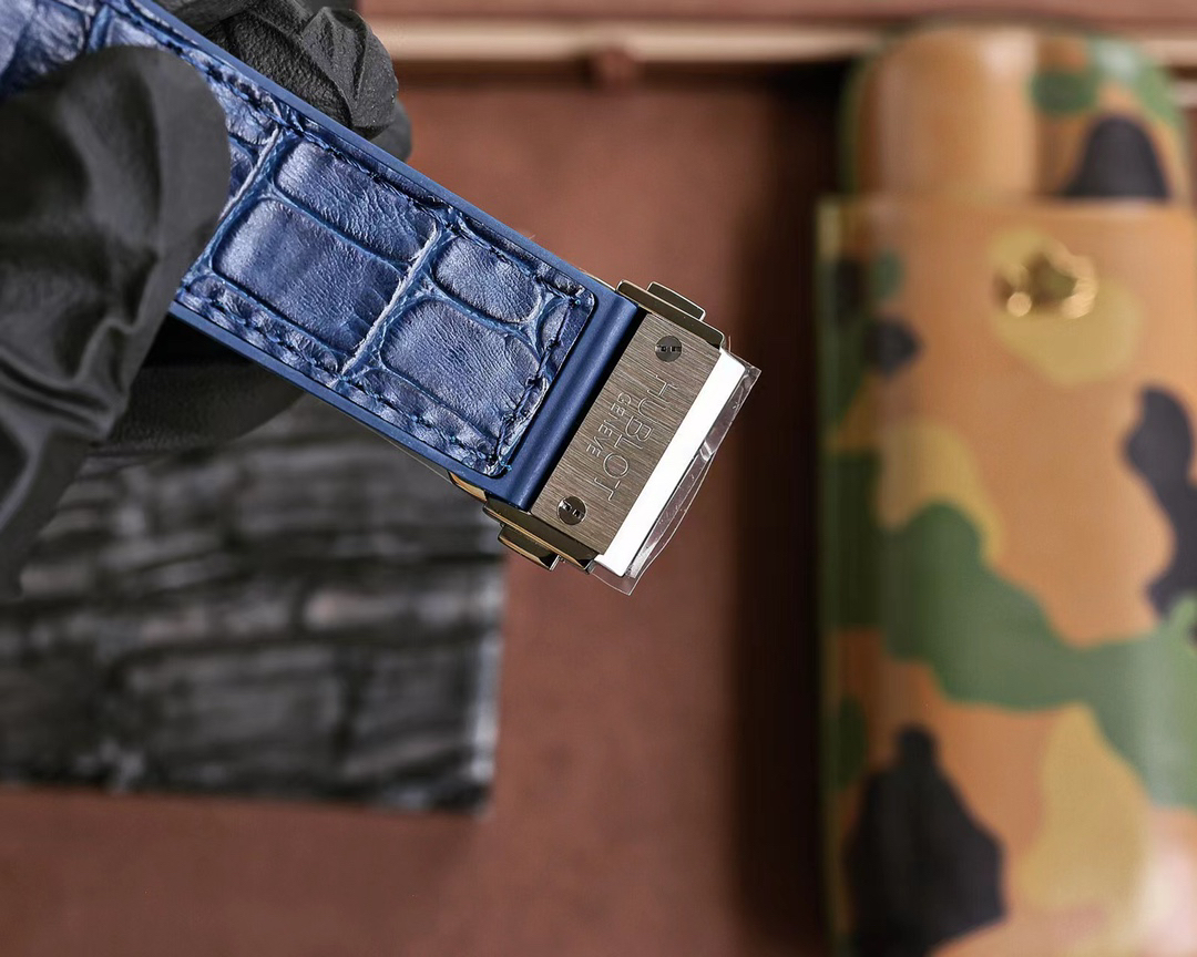 ウブロ［Hublot］ ビッグバン 4100 クロノグラフ メンズウォッチ