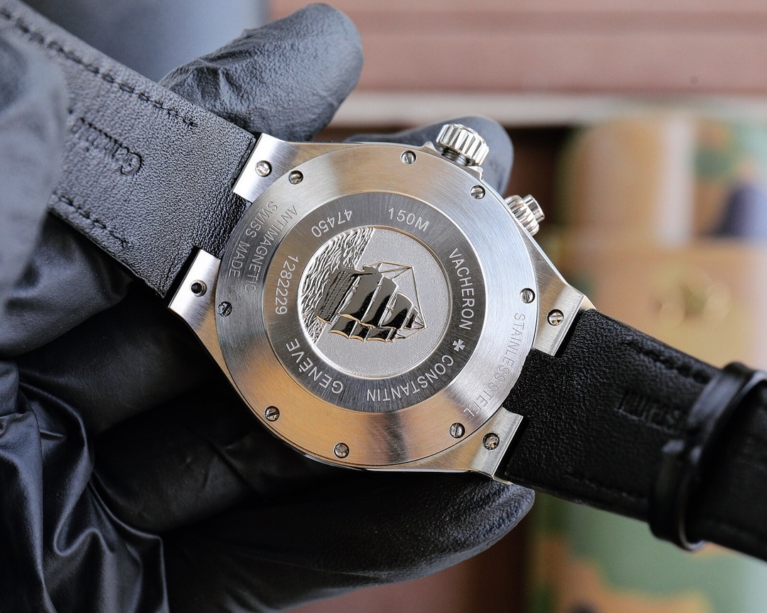 ヴァシュロン・コンスタンタン「Vacheron Constantin」 オーバーシーズ 縦横四海 マルチファンクション 腕時計40MM