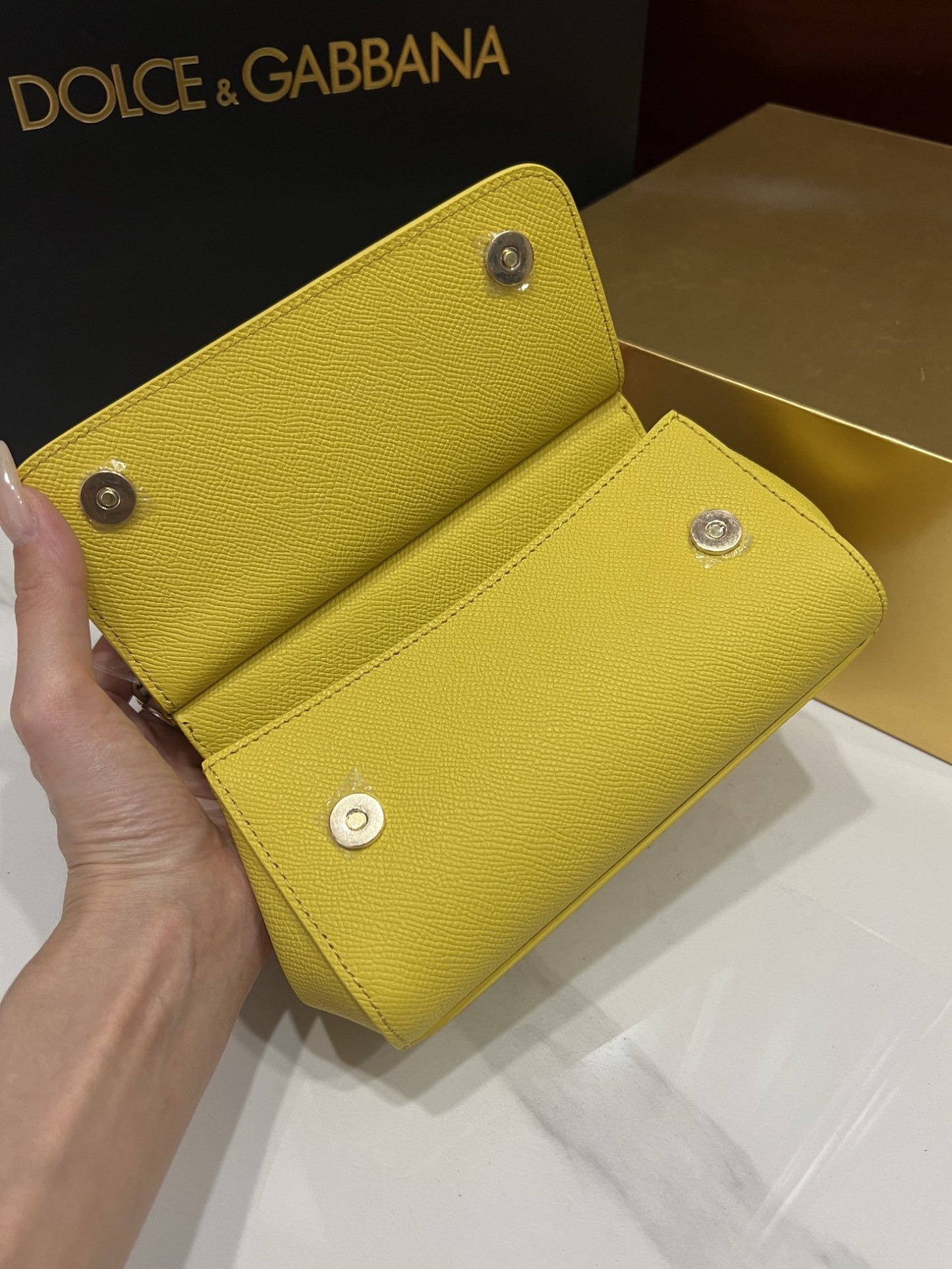 ドルチェ・アンド・ガッバーナ「D&G」シシリーミニ レザートップハンドルバッグ