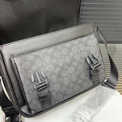 コーチ「Coach」 Racer Tra カラーブロック フラップ メッセンジャーバッグ