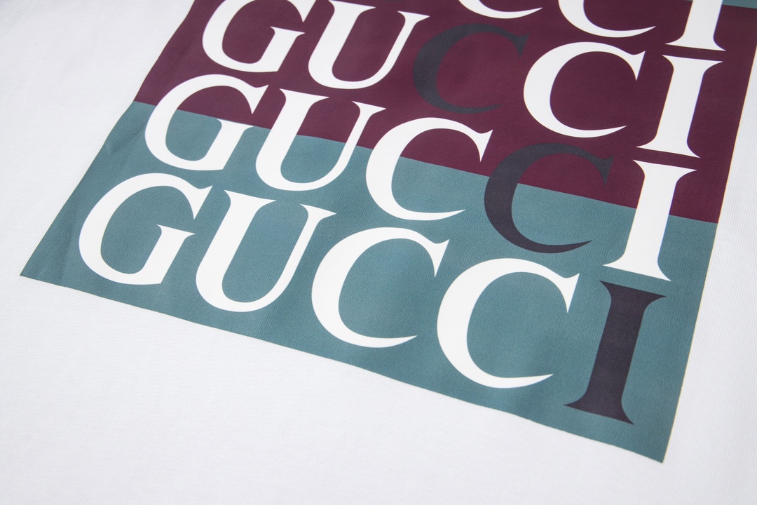 グッチ「Gucci」2025春夏 ダブルプリント ショートスリーブTシャツ
