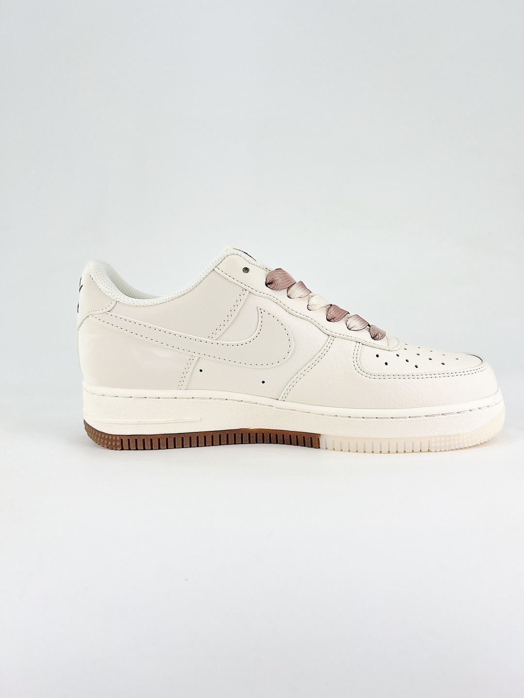 ナイキ「Nike」カジュアルシューズ