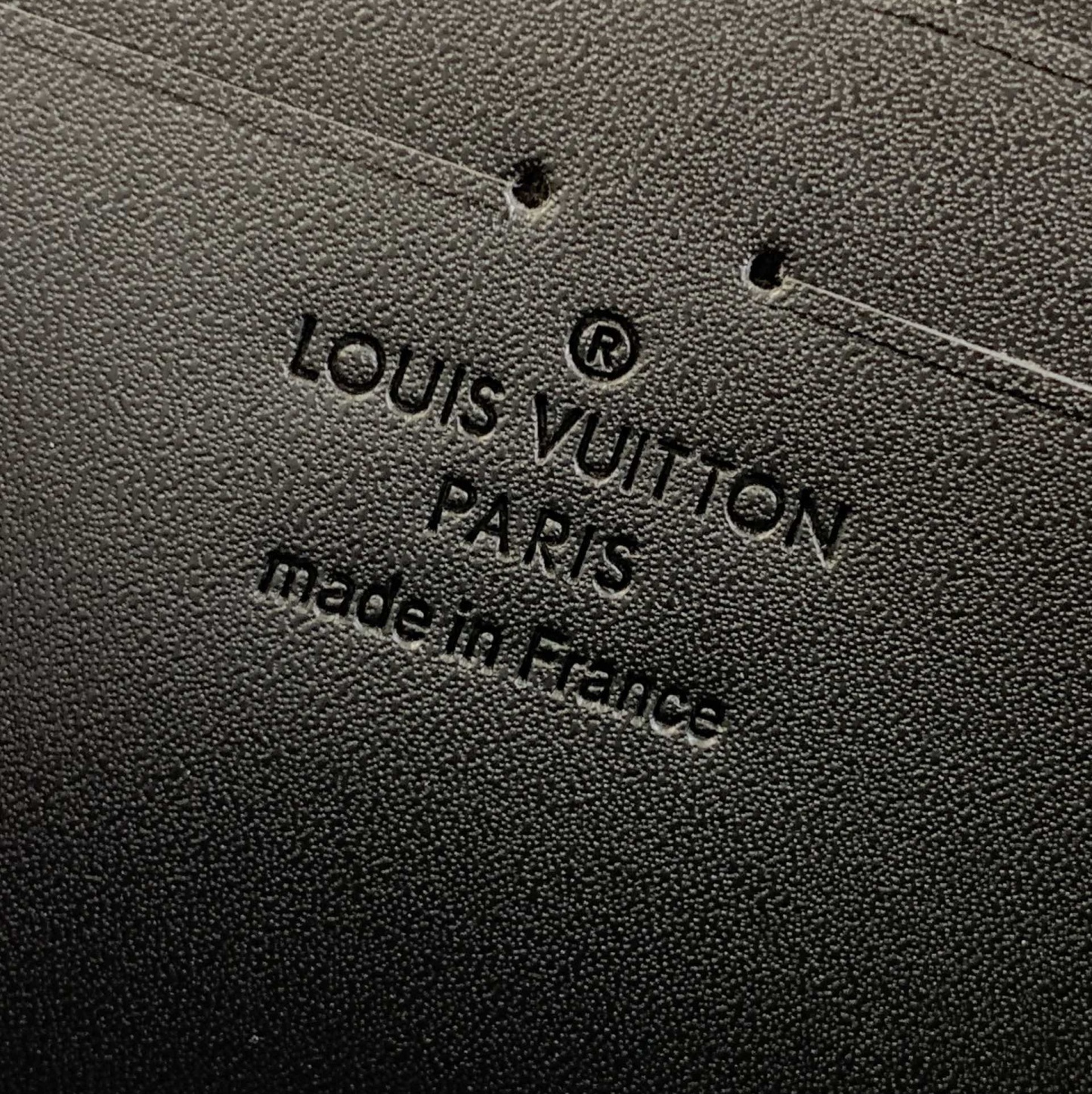 ルイ-ヴィトン(Louis Vuitton) ジッピーウォレット･ホリゾンタル