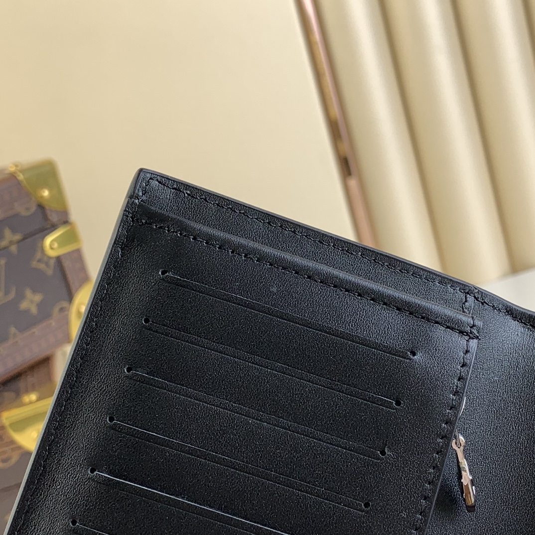 ルイ-ヴィトン(Louis Vuitton) ポルトフォイユ･ブラザ NM