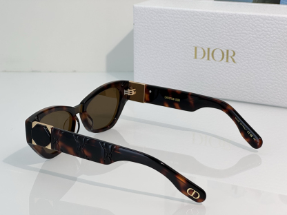 ディオール「Dior」DSGTA37UCR サングラス