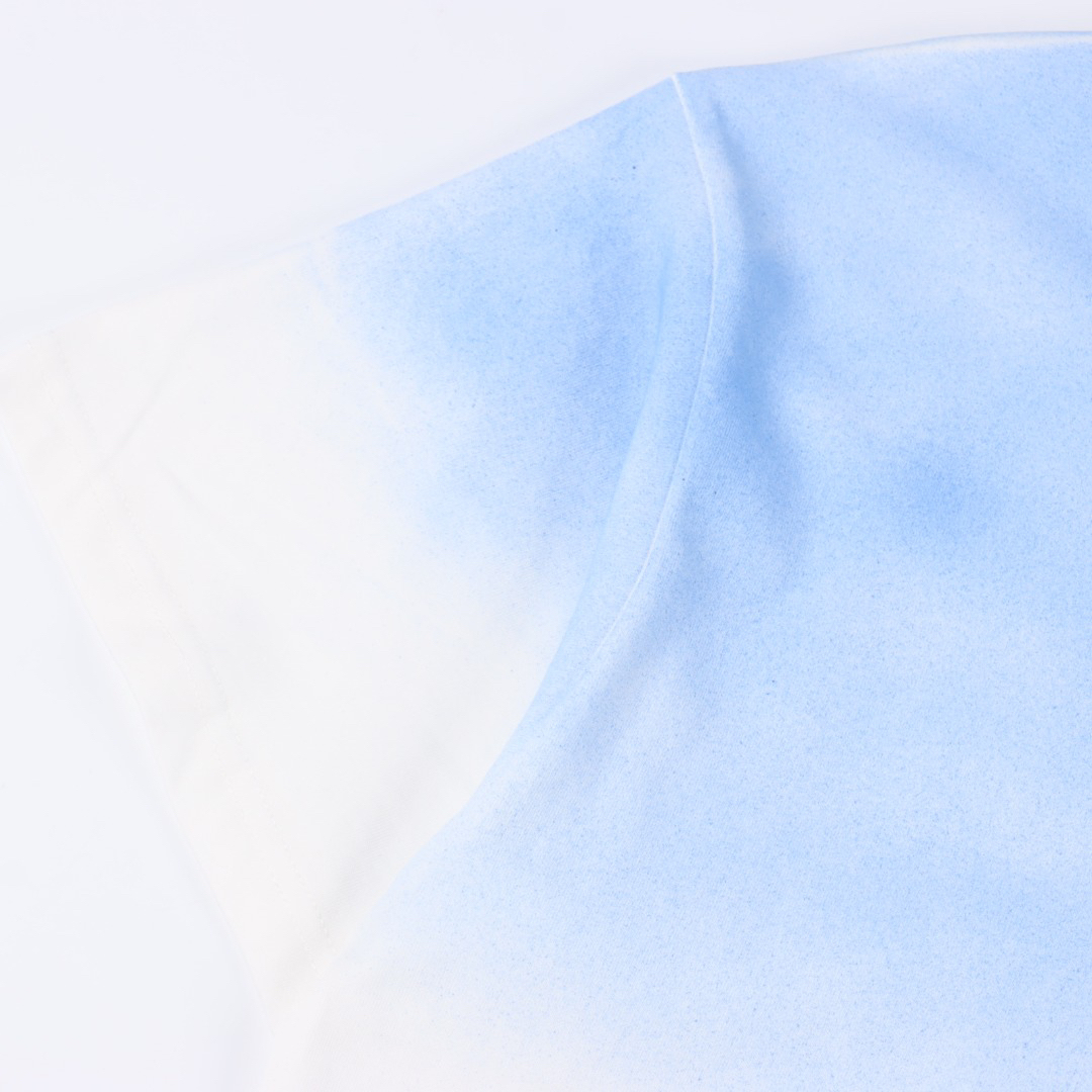 プラダ「Prada」 PRD グラデーションポケットプリント ショートスリーブTシャツ