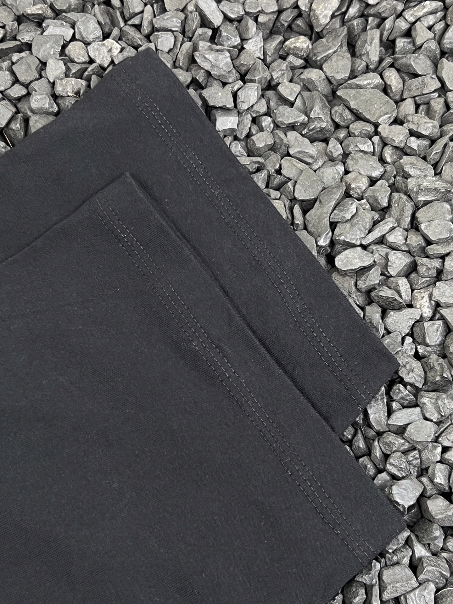 バーバリー「Burberry」2025 カップル オーバーサイズ プリント Tシャツ 春夏コレクション