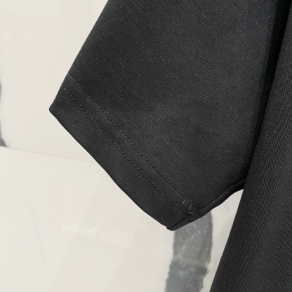 プラダ「Prada」2025SS 260g トライアングルエンブレム Tシャツ