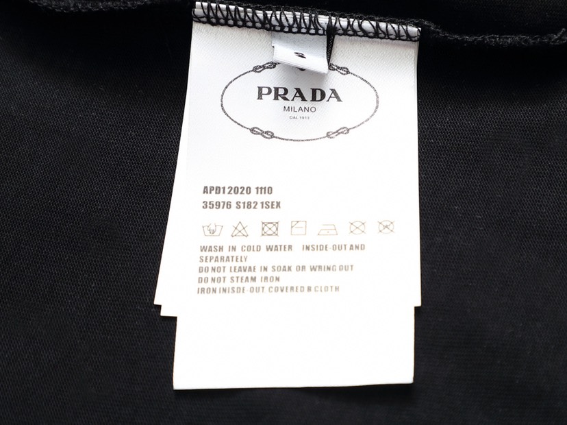 プラダ「Prada」2025SS メンズ クラシックロゴ クルーネックTシャツ