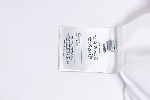 ヴァレンティノ「Valentino」 クラシック ラージロゴ プリント 半袖Tシャツ