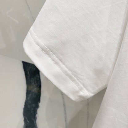 サンローラン Saint Laurent プレミアムコットン クルーネックTシャツ-ISETAN PRESTIGE CURATED