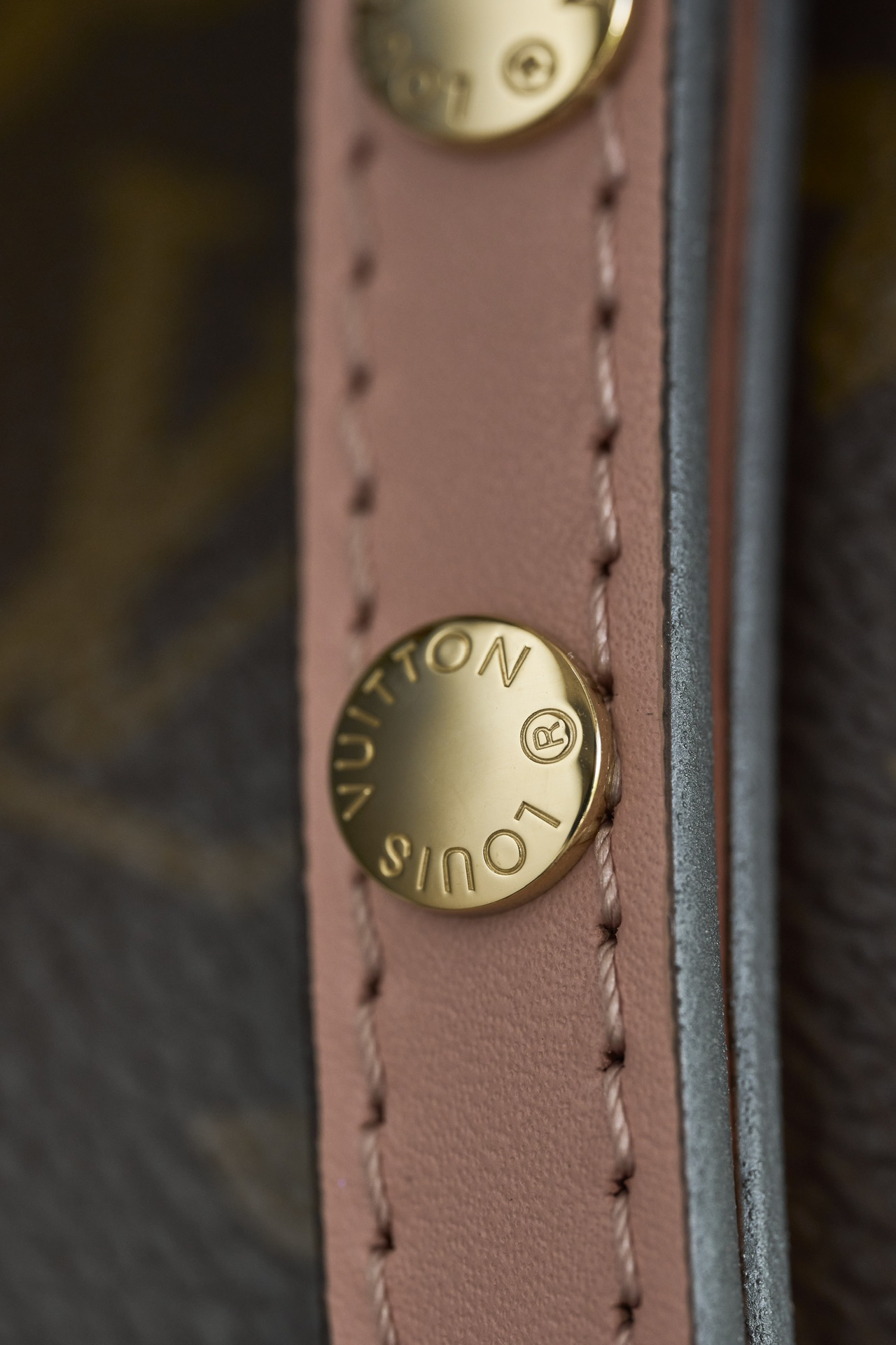 [Copy]ルイ・ヴィトン「Louis Vuitton」ルイ・ヴィトン ネオノエ BB モノグラム エピ ショルダーバッグ