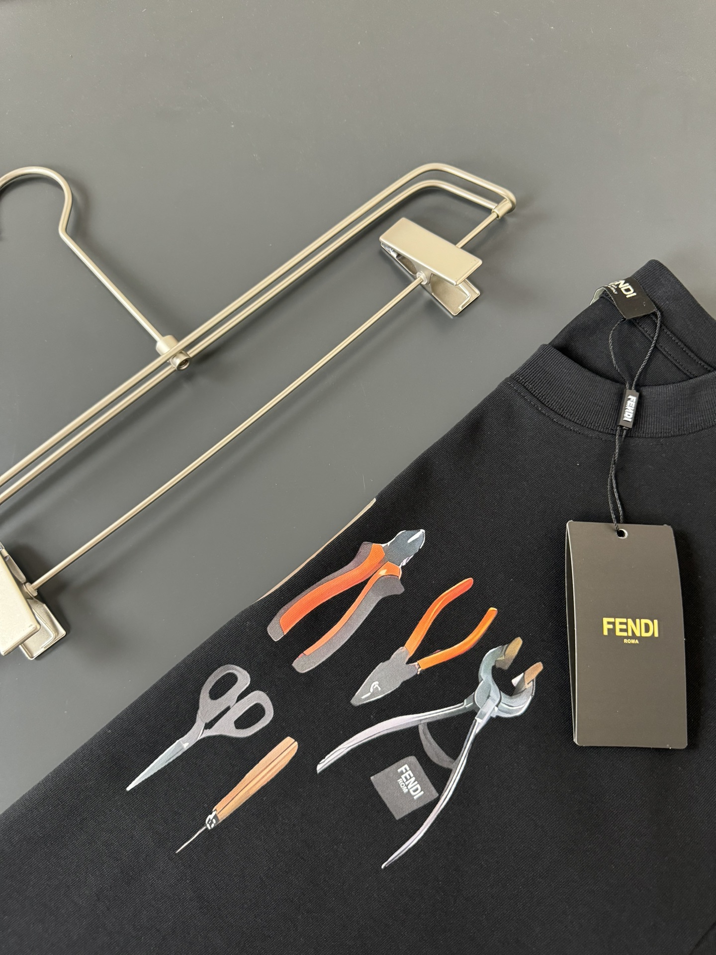 フェンディ「Fendi」2025SS 春夏新作 ラウンドネック ファッションTシャツ