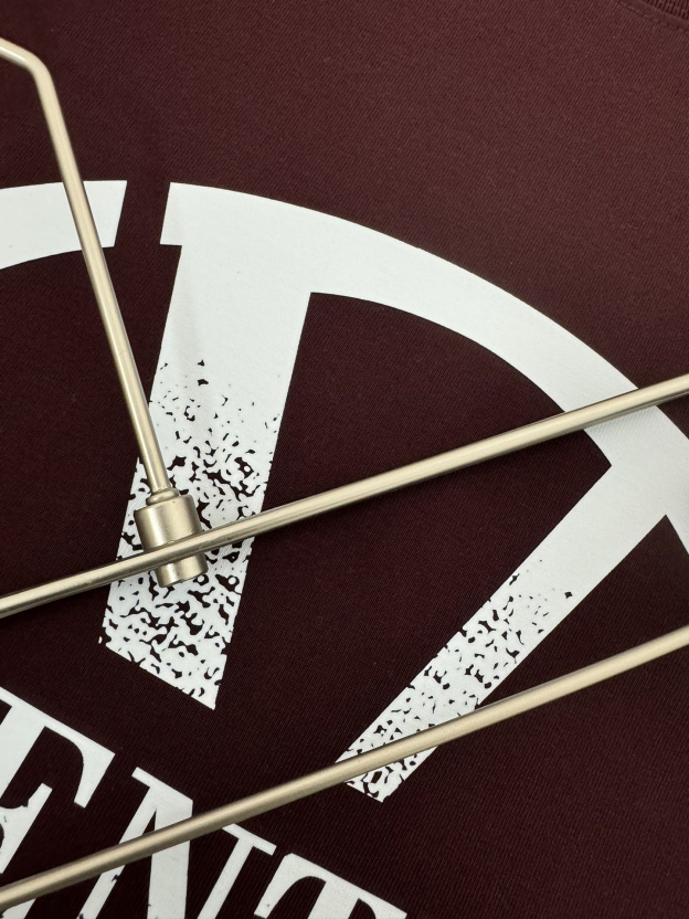 ヴァレンティノ「Valentino」‌2025 サマーコレクション ラウンドネック プリント ショートスリーブTシャツ