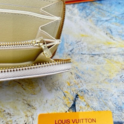 ルイ・ヴィトン「Louis Vuitton」ジップアラウンド ウォレット