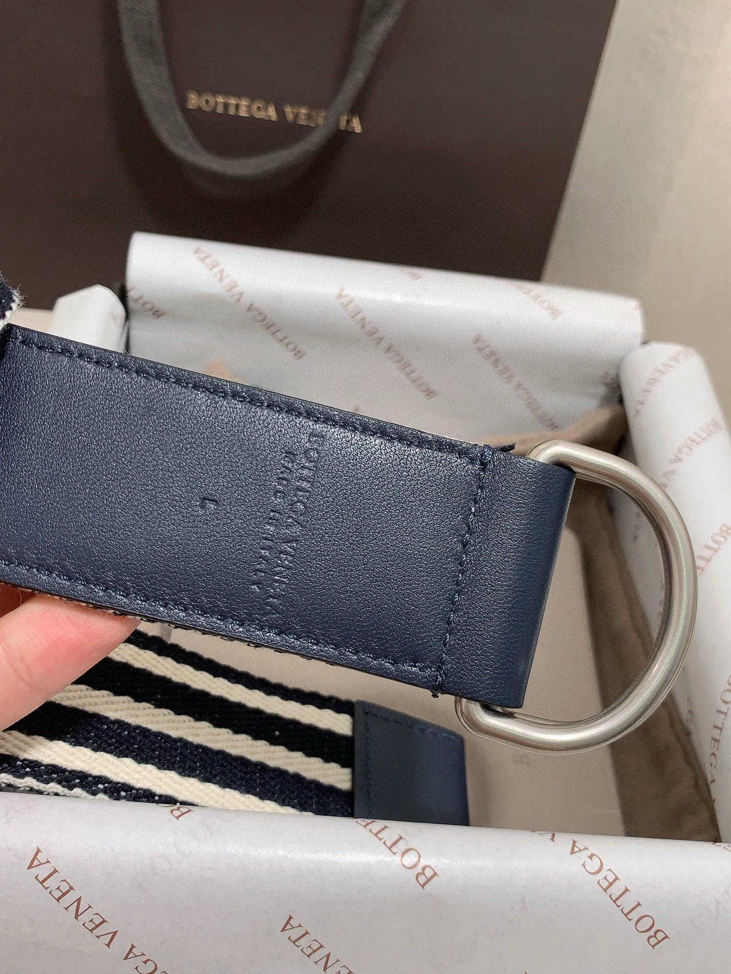 ボッテガ ヴェネタ「Bottega Veneta」ウェーブ ダブル ハーフリング ベルト100CM