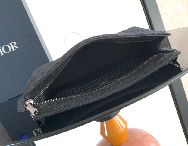 ディオール「Dior」オブリック モチーフ ポーチ