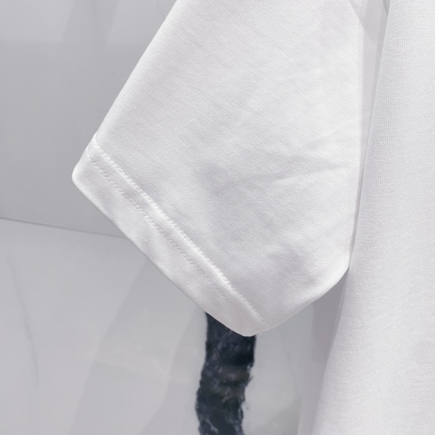 ヴェルサーチ「Versace」クルーネックTシャツ サーキュラーメドゥーサロゴプリント