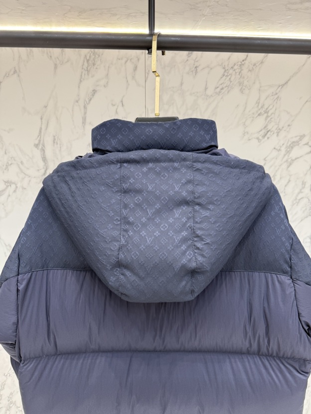 ルイ・ヴィトン「Louis Vuitton」Down Blouson ダウンジャケット
