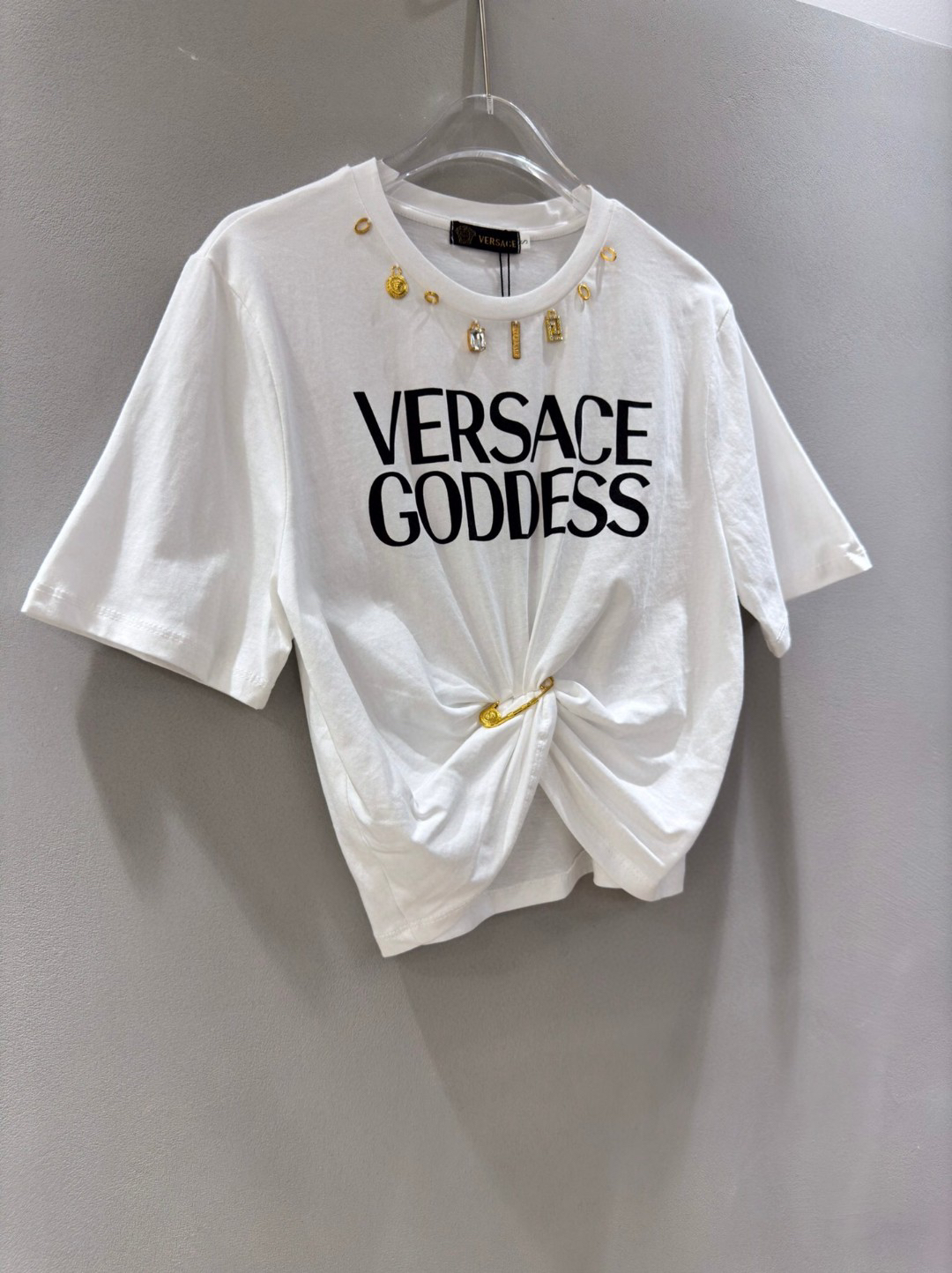 ヴェルサーチ「Versace」レディース ピンアクセントTシャツ