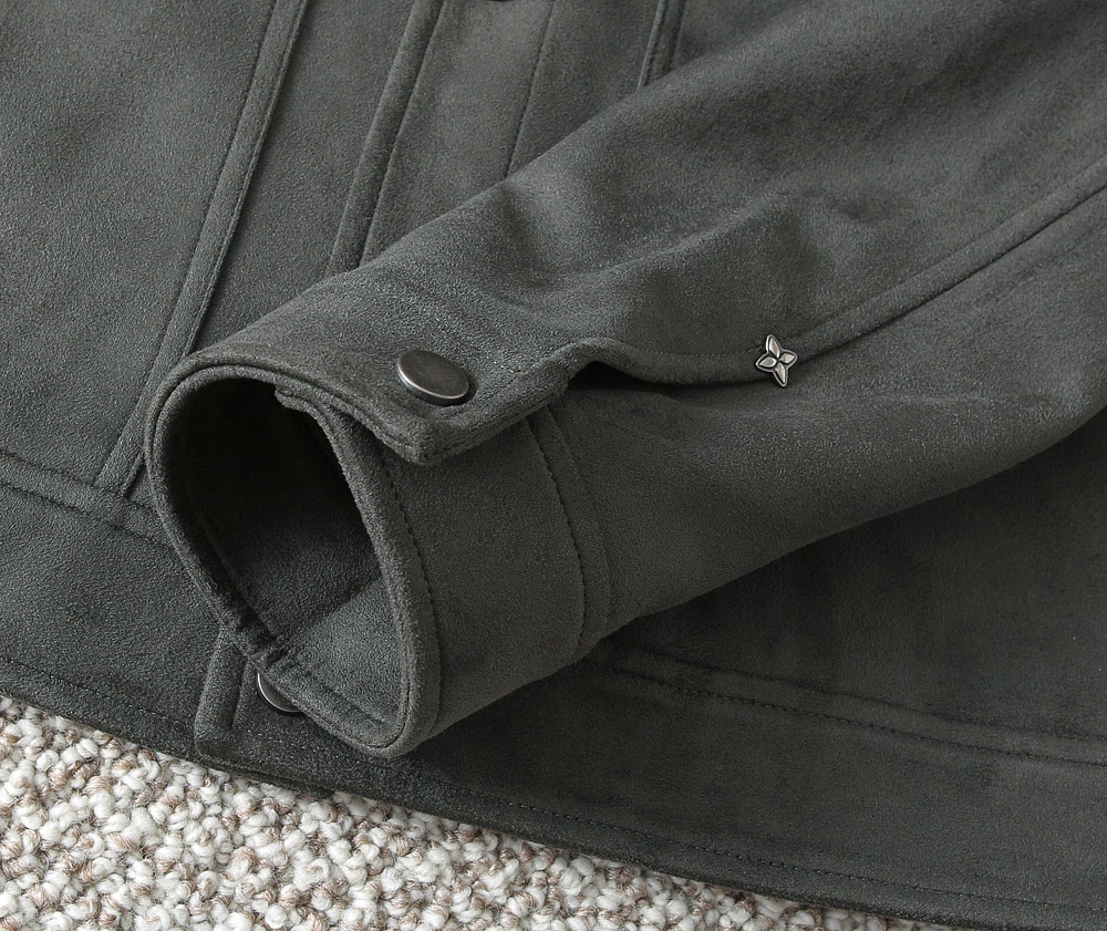 ルイ・ヴィトン「Louis Vuitton」秋冬コレクション クイルテッド ジャケット