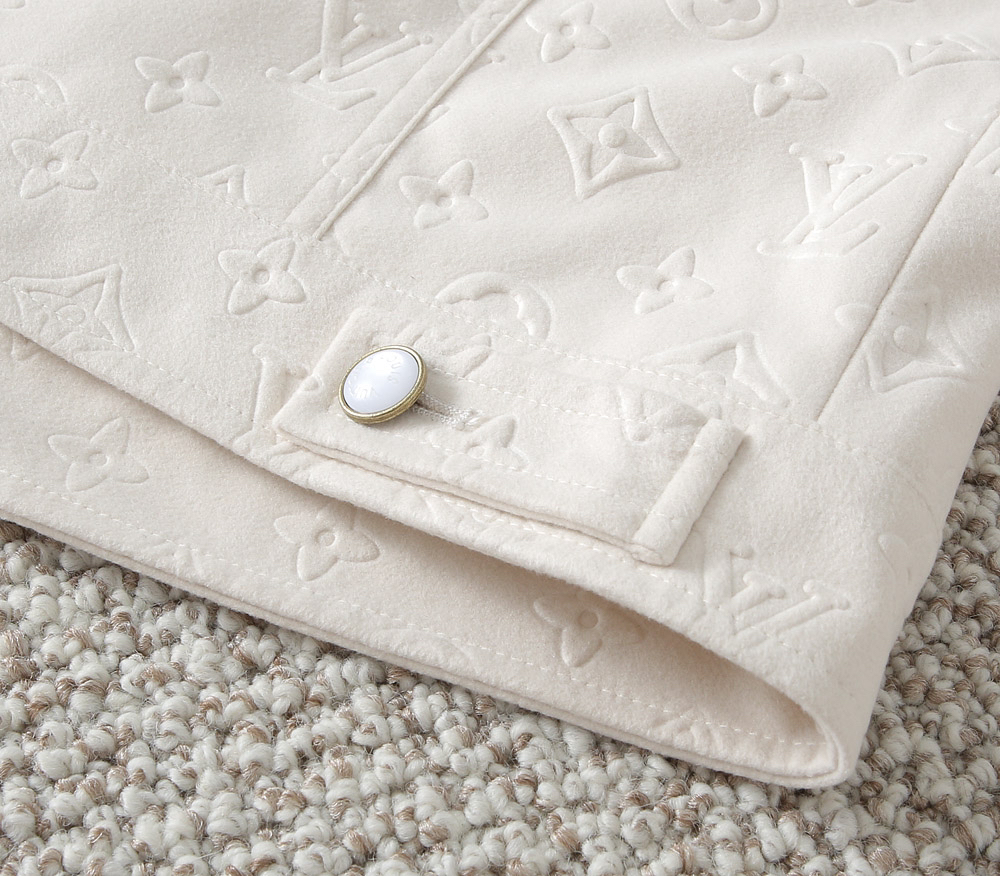 ルイ・ヴィトン「Louis Vuitton」秋冬コレクション クイルテッド ジャケット