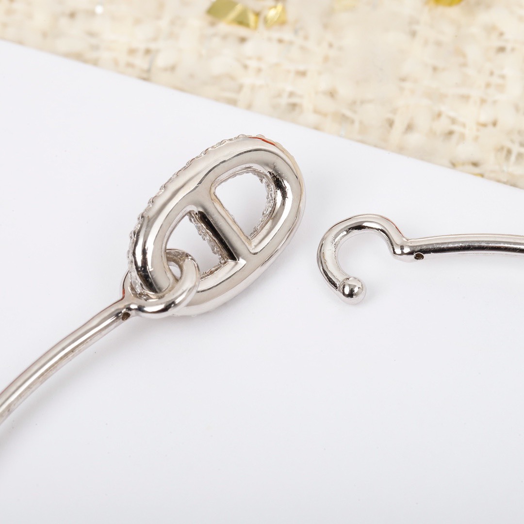 エルメス「Hermès」 Pigalle Émail & Diamond ブレスレット