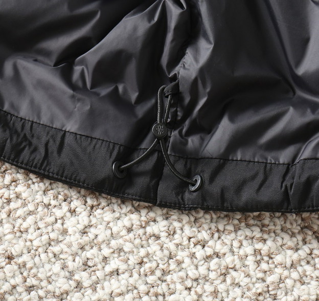 モンクレール「Moncler」秋冬 フード付きダウンジャケット