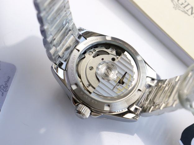 ロンジン「Longines」‌コンクエスト プレジデンス コレクション メンズ クロノグラフ 腕時計41mm