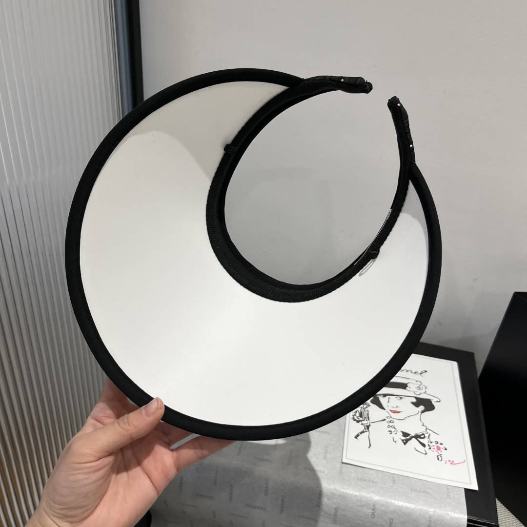 シャネル「Chanel」オープンクラウン サンハット ハット