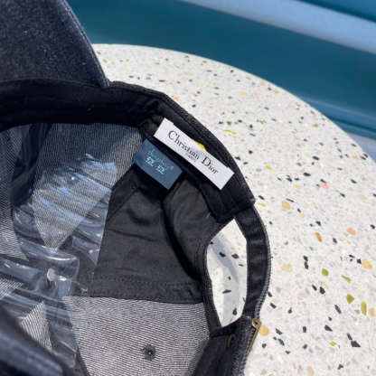 ディオール「Dior」2022 スプリングコレクション ベースボールキャップ