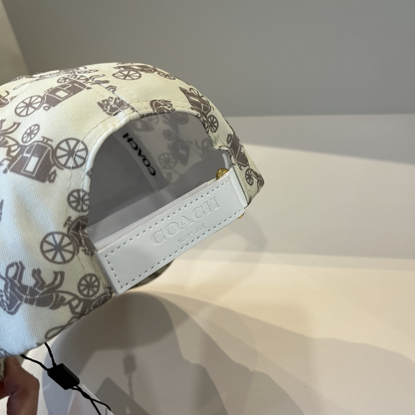 エルメス「Hermès」Classic ベースボールキャップ