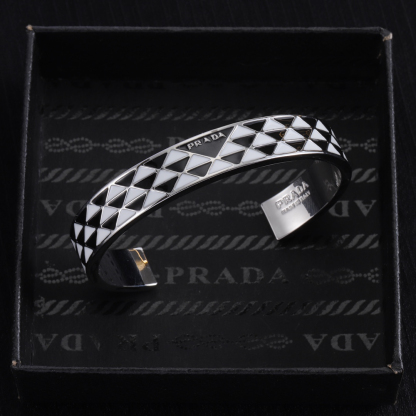 プラダ「Prada」プラダ マルチカラー メタル ブレスレット