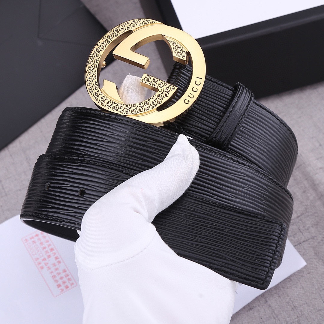 グッチ「Gucci」ウェーブレザー GGロゴ ベルト100CM