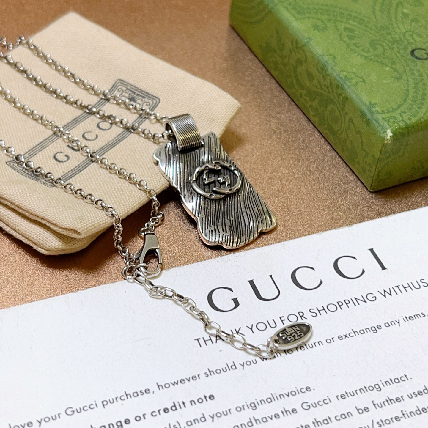 グッチ「Gucci」Anger Forest ペンダントネックレス