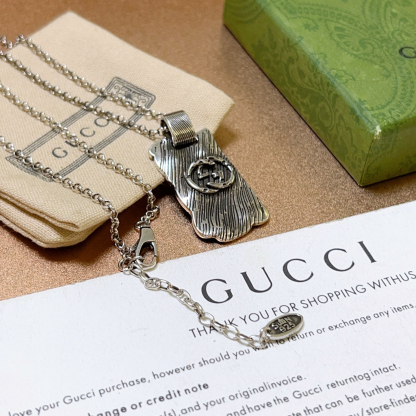 グッチ「Gucci」Anger Forest ペンダントネックレス