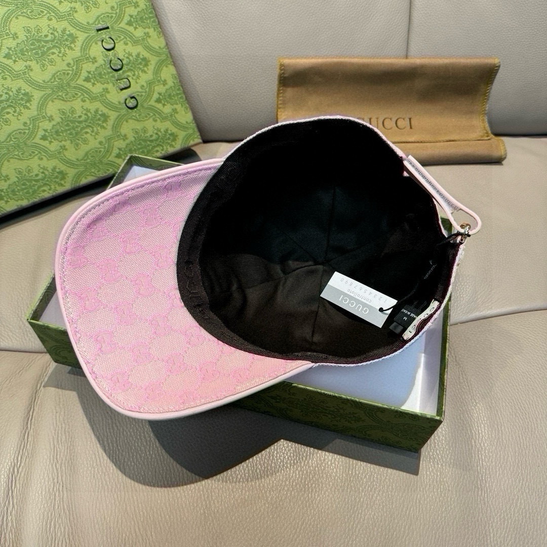 グッチ「Gucci」GGモノグラム ベースボールキャップ