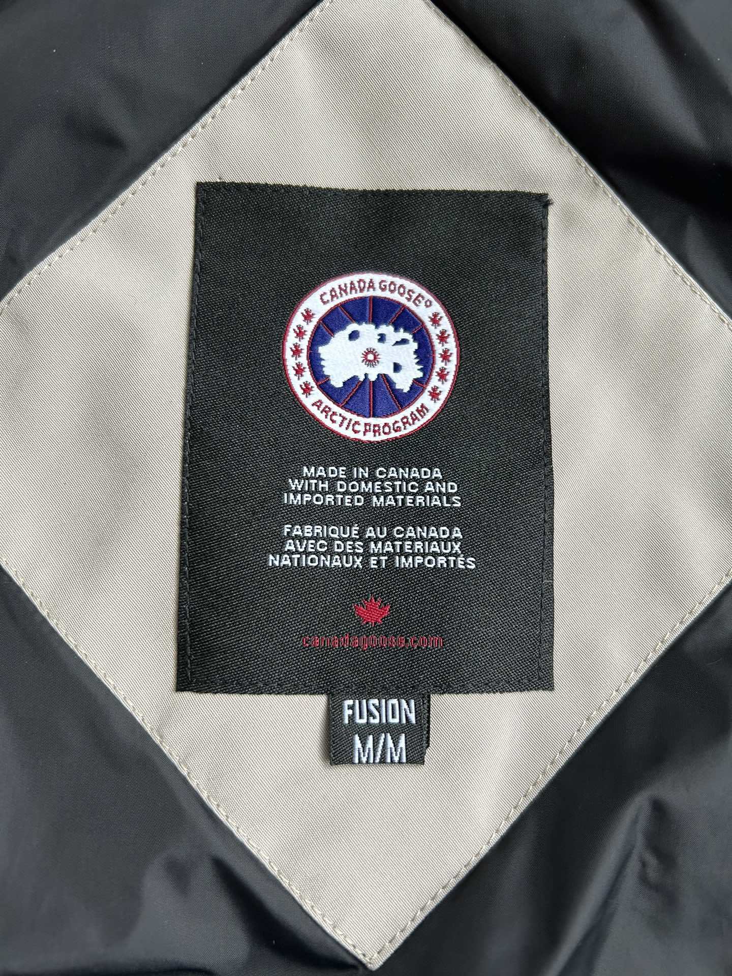 カナダグース「Canada Goose」ダウンジャケット