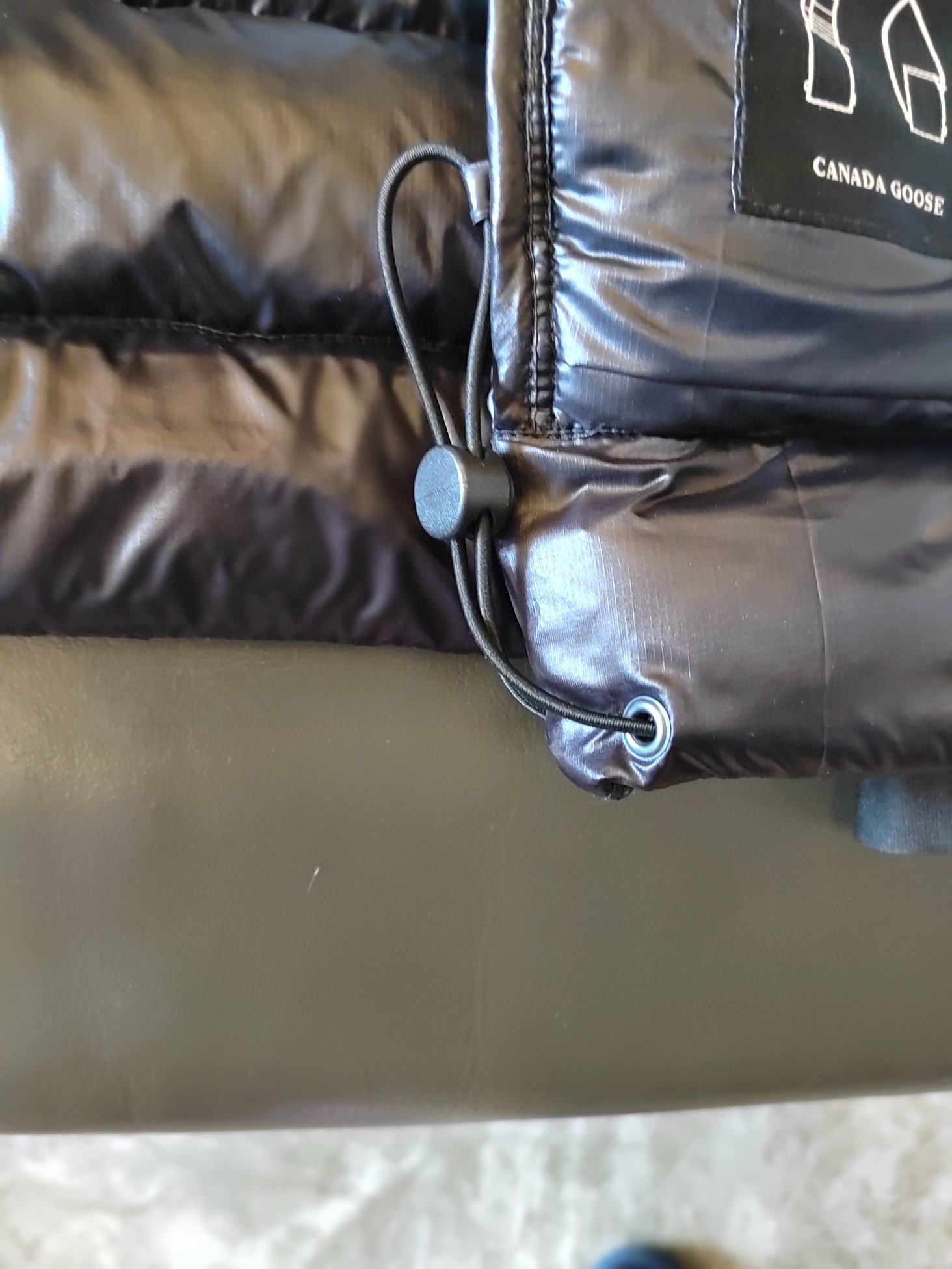 カナダグース「Canada Goose」ユニセックス ライトウェイトダウンジャケット